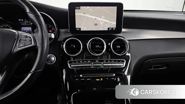 Mercedes-Benz GLC-Class X253 2018 Белый из Кореи, фото 5