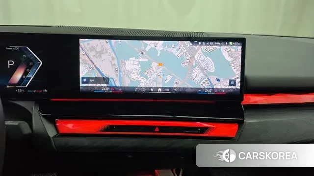 BMW 5 Series (G60) 2024 Белый из Кореи, фото 5