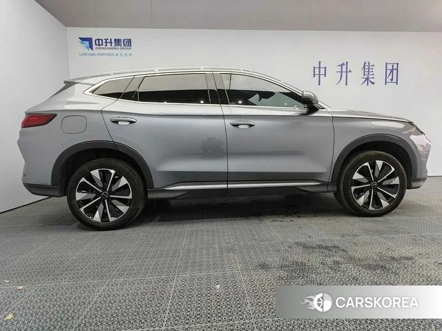 BYD Song PLUS DM 2024 Серебристо-серый из Китая, фото 5