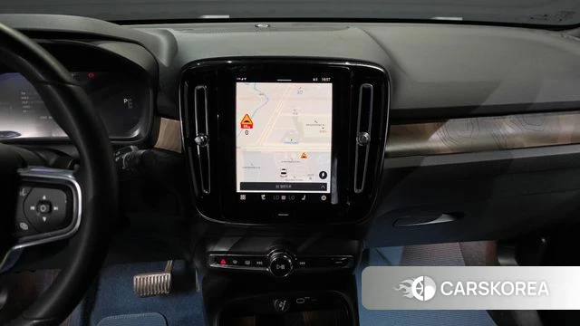 Volvo C40 Richards 2023 Белый из Кореи, фото 5