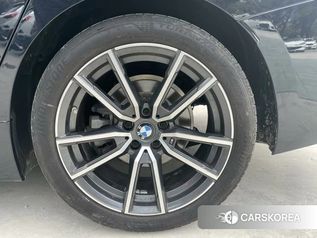 BMW 3 series 2023 Черный из Китая, фото 5
