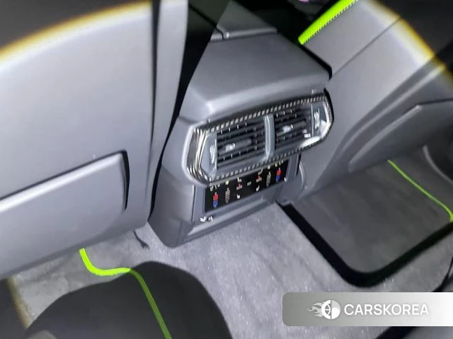Lamborghini Urus 2023 Черный из Кореи, фото 5