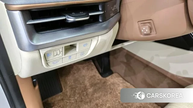 Hyundai Grandeur Hybrid (GN7) 2023 Белый из Кореи, фото 5