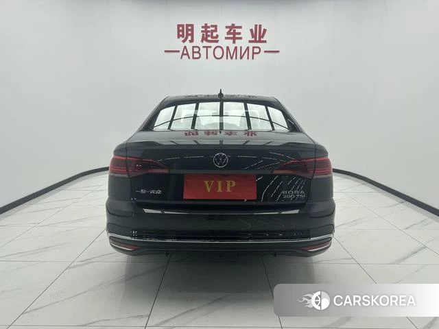 Volkswagen Bora 2023 Черный из Китая, фото 5