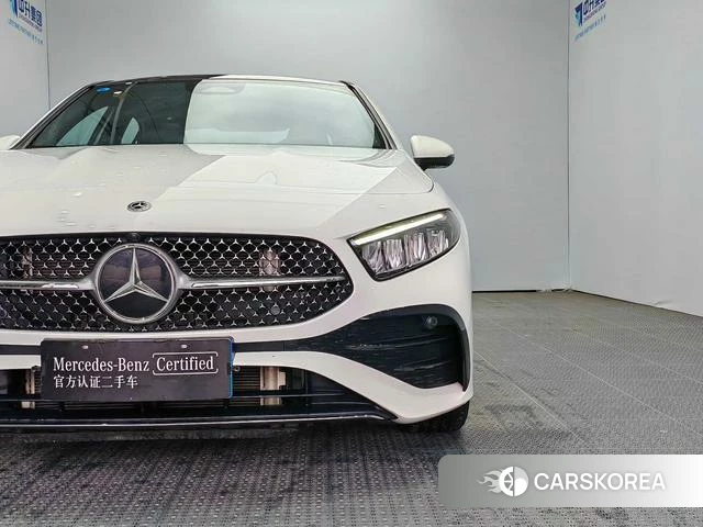 Mercedes-Benz Class A 2023 Белый из Китая, фото 5