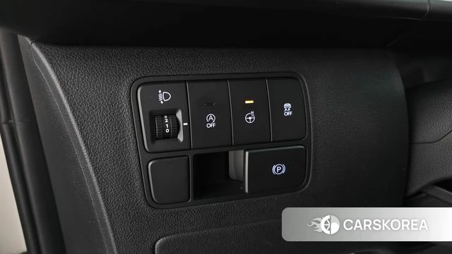 Hyundai Staria 2024 Белый из Кореи, фото 5