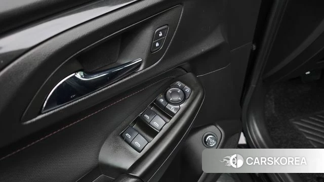Chevrolet (GM Daewoo) Trailblazer 2023 Черный из Кореи, фото 5