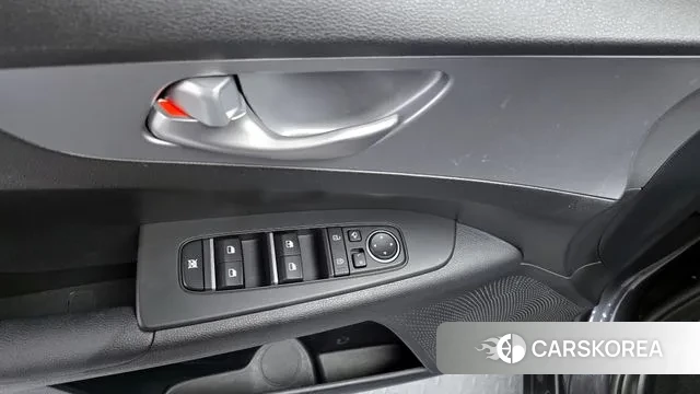 Kia The New K3 2nd generation 2023 Серый из Кореи, фото 5