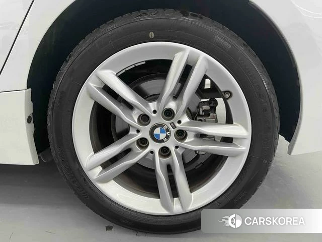 BMW 1 series 2023 Белый из Китая, фото 5