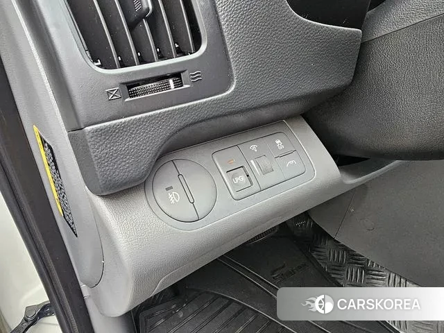 Hyundai The New Grand Starex 2020 Белый из Кореи, фото 5