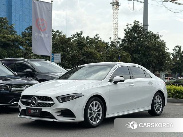 Mercedes-Benz Class A 2022 Белый из Китая, фото 5