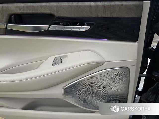 Genesis G90 2019 Черный из Кореи, фото 5