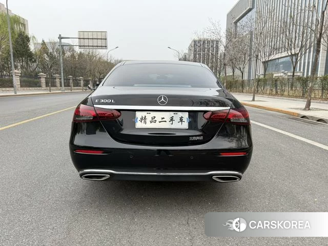 Mercedes-Benz E-class 2022 Черный из Китая, фото 5