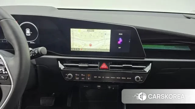 Kia Di Ol Nu Niro 2024 Черный из Кореи, фото 5