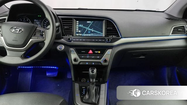 Hyundai Avante AD 2018 Белый из Кореи, фото 5