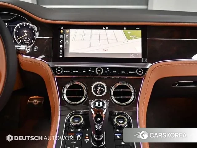 Bentley Continental GT 3rd Generation 2022 Белый из Кореи, фото 5