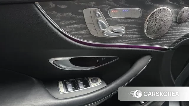 Mercedes-Benz E-Class W213 2021 Серый из Кореи, фото 5