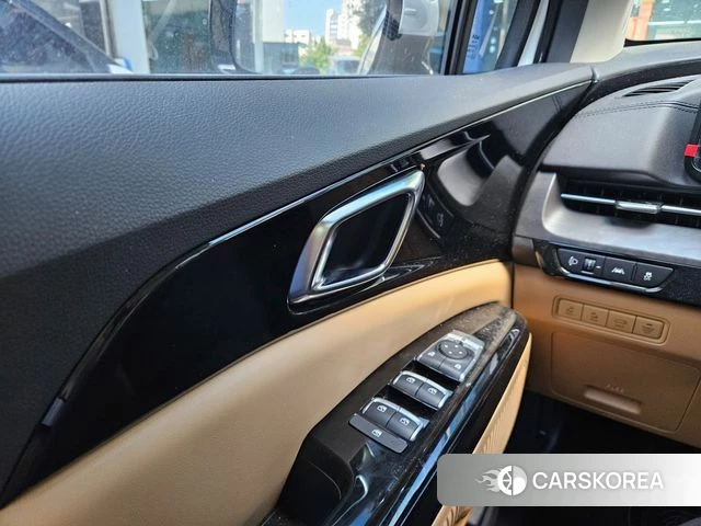 Kia Carnival 4th generation 2023 Белый из Кореи, фото 5