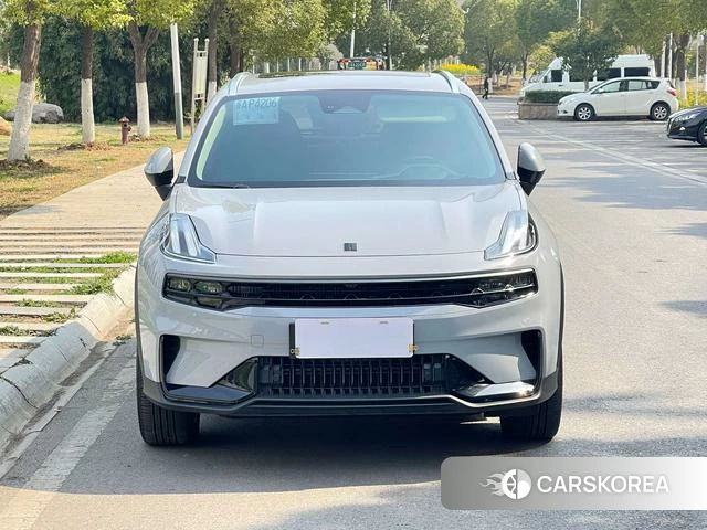 Lynk 06 EM-P 2024 Белый из Китая, фото 5