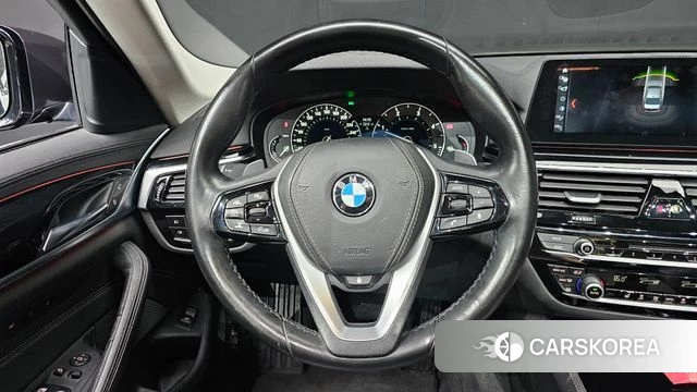 BMW 5 Series (G30) 2018 Серый из Кореи, фото 5