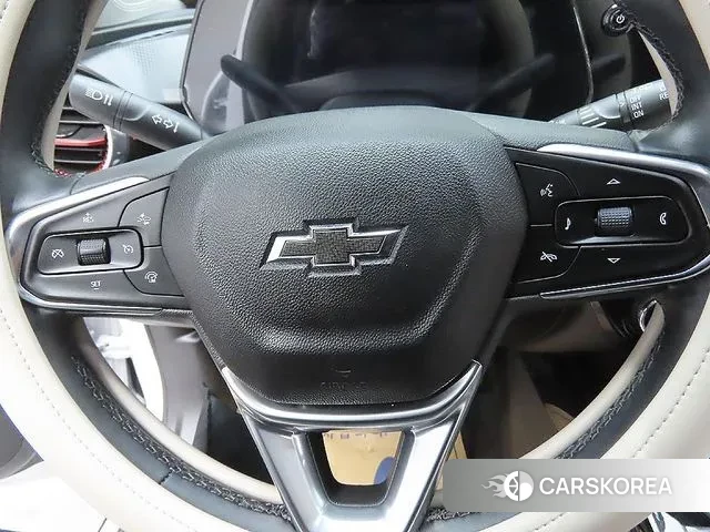 Chevrolet (GM Daewoo) Trax Crossover 2024 Белый из Кореи, фото 5