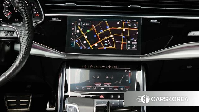 Audi Q8 (4M) 2021 Белый из Кореи, фото 5
