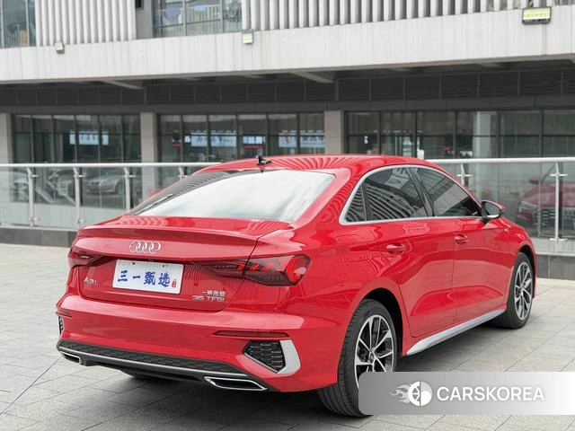 Audi A3 2022 Красный из Китая, фото 5