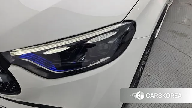 Mercedes-Benz GLC-Class X254 2025 Белый из Кореи, фото 5