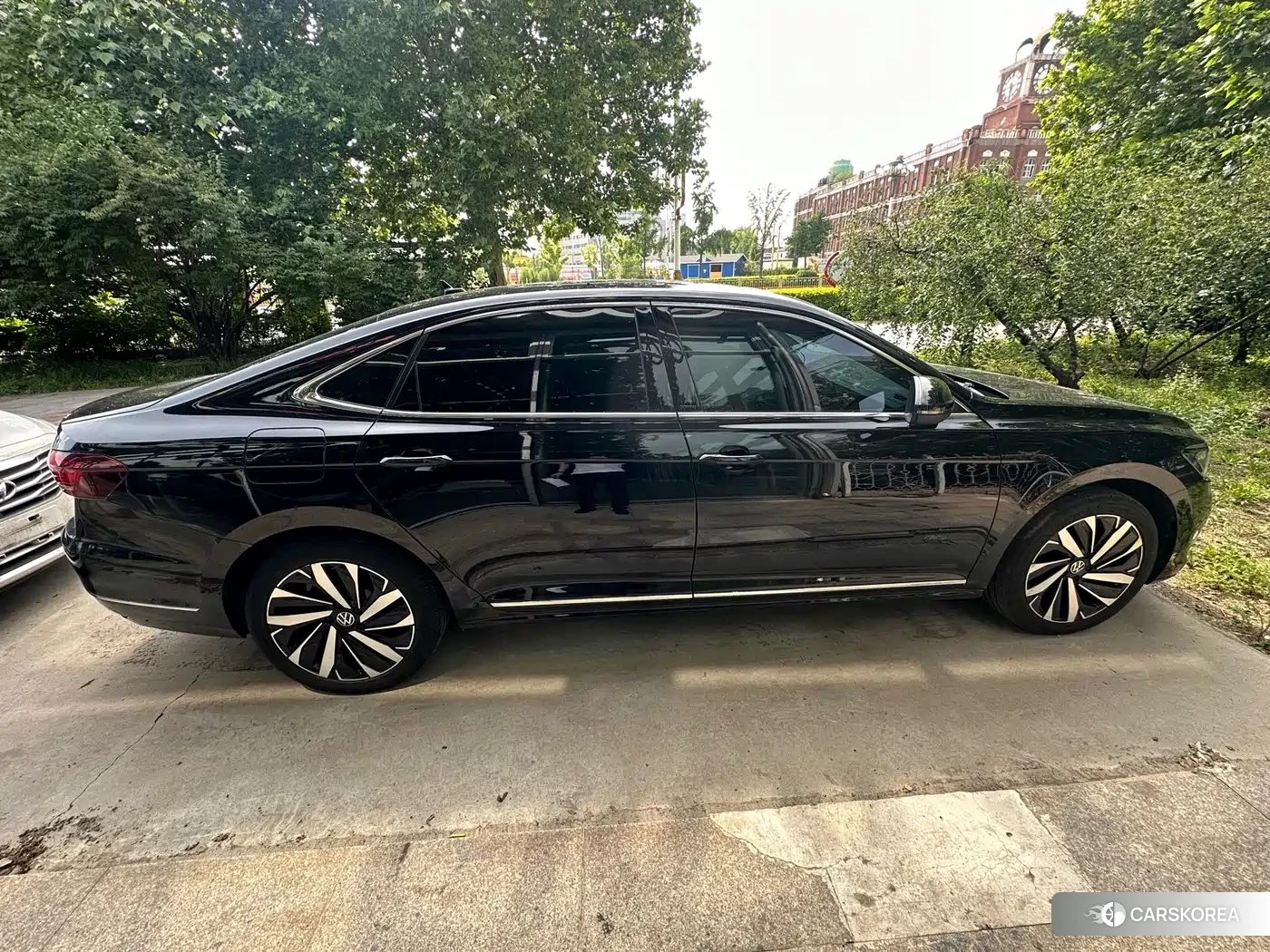 Volkswagen Passat 2021 Черный из Китая, фото 5