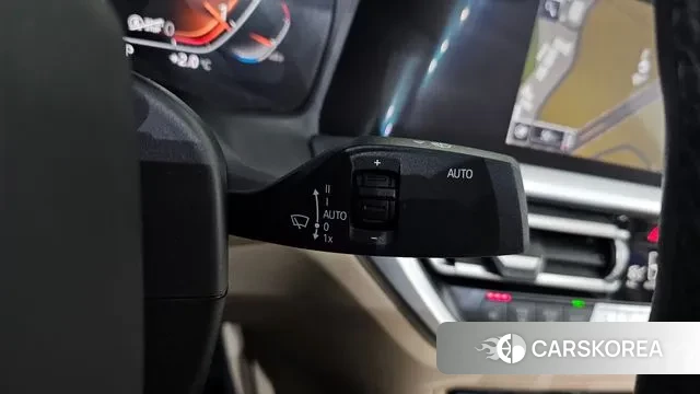 BMW 3 Series (G20) 2019 Белый из Кореи, фото 5