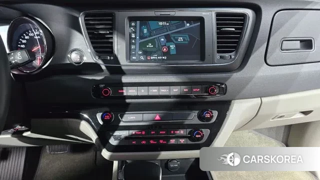 Kia The New Carnival 2018 Белый из Кореи, фото 5