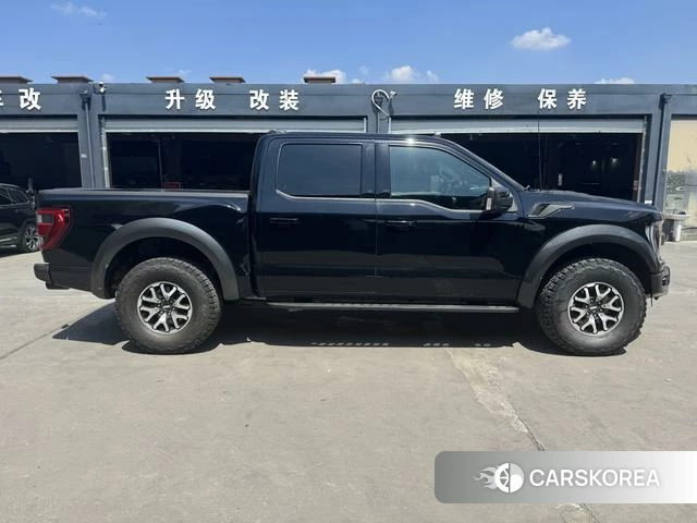 Ford F-150 Raptor 2023 Черный из Китая, фото 5
