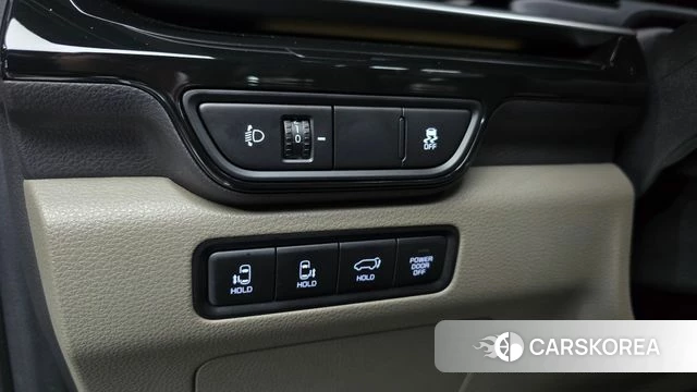 Kia The New Carnival 4th Generation 2024 Серебристо-серый из Кореи, фото 5