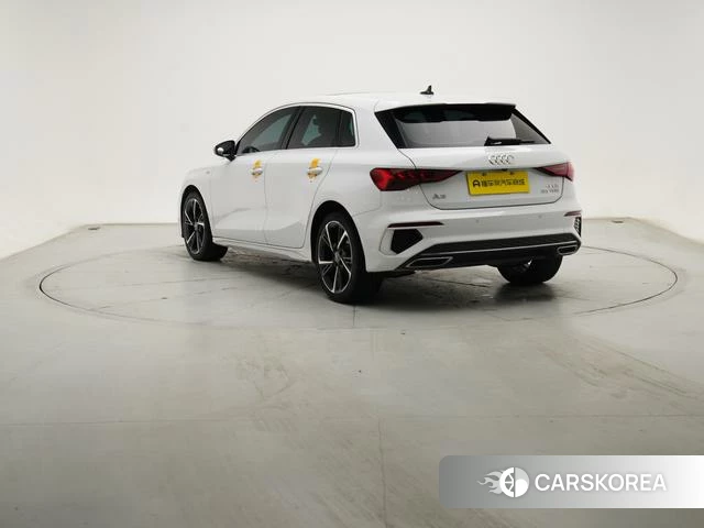 Audi A3 2023 Белый из Китая, фото 5