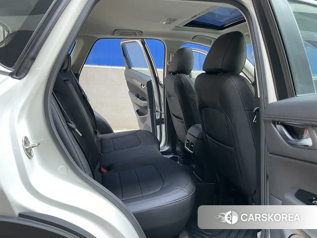 Mazda CX-5 2024 Белый из Китая, фото 5