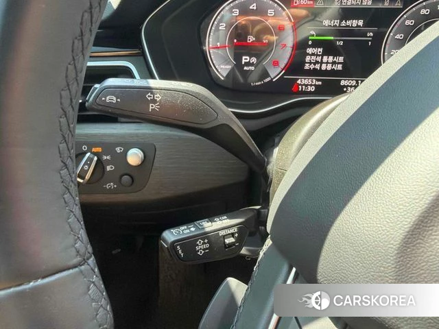 Audi A4 (B9) 2023 Серый из Кореи, фото 5