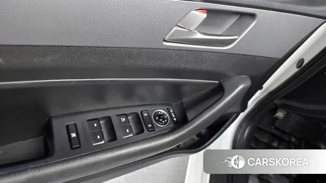 Hyundai Sonata New Rise 2019 Белый из Кореи, фото 5