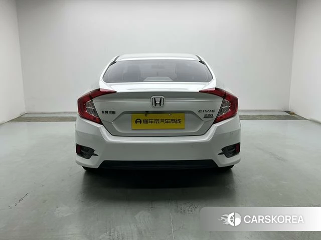 Honda Civic 2021 Белый из Китая, фото 5