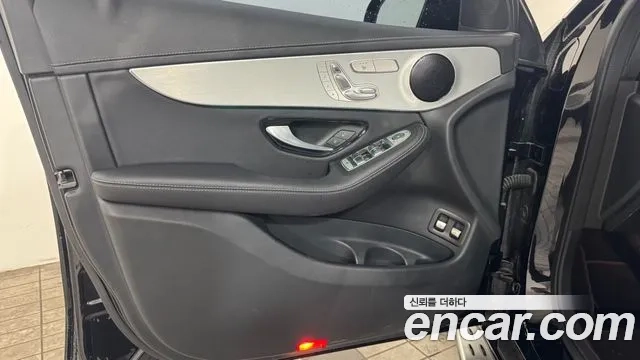 Mercedes-Benz GLC-Class X253 2020 Черный из Кореи, фото 5