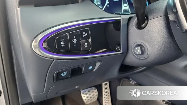 Genesis GV70 2023 Белый из Кореи, фото 5