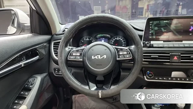 Kia Seltos 2021 Белый из Кореи, фото 5