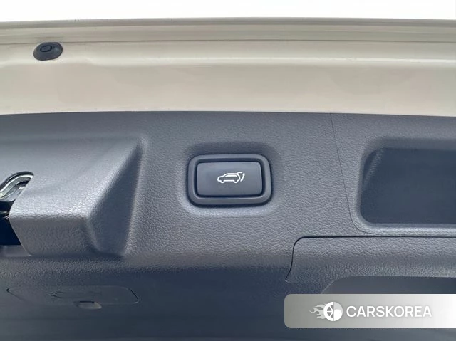 Hyundai The New Santa Fe 2021 Белый из Кореи, фото 5