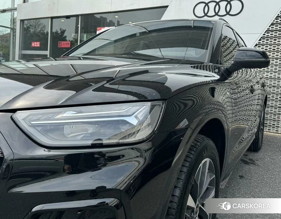 Audi Q5L 2023 Черный из Китая, фото 5