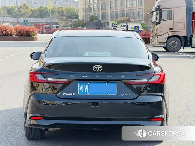 Toyota Camry 2025 Черный из Китая, фото 5