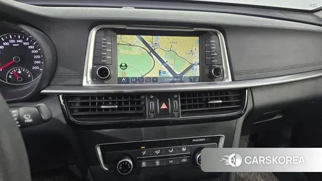 Kia The New K5 2nd generation 2018 Белый из Кореи, фото 5