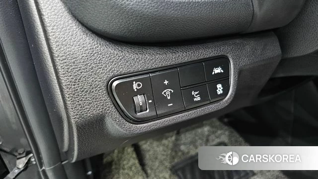 Kia Seltos 2022 Черный из Кореи, фото 5