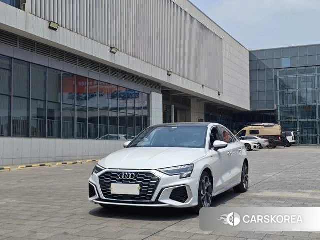 Audi A3 2021 Белый из Китая, фото 5