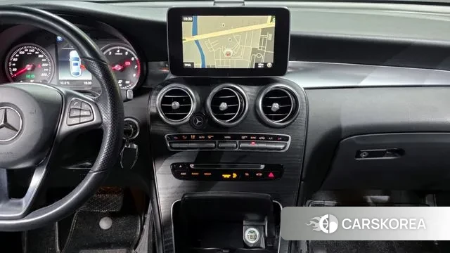 Mercedes-Benz GLC-Class X253 2019 Белый из Кореи, фото 5