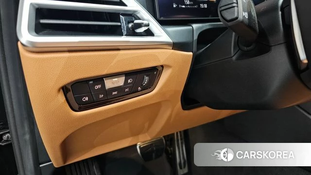 BMW 3 Series (G20) 2025 Черный из Кореи, фото 5