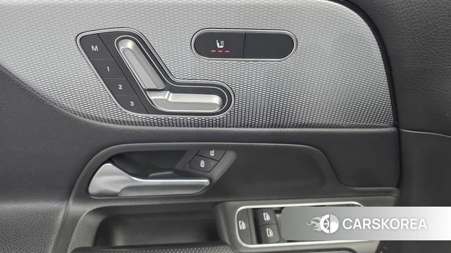 Mercedes-Benz GLB-Class X247 2021 Белый из Кореи, фото 5